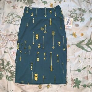 Lularoe Cassie skirt NWT